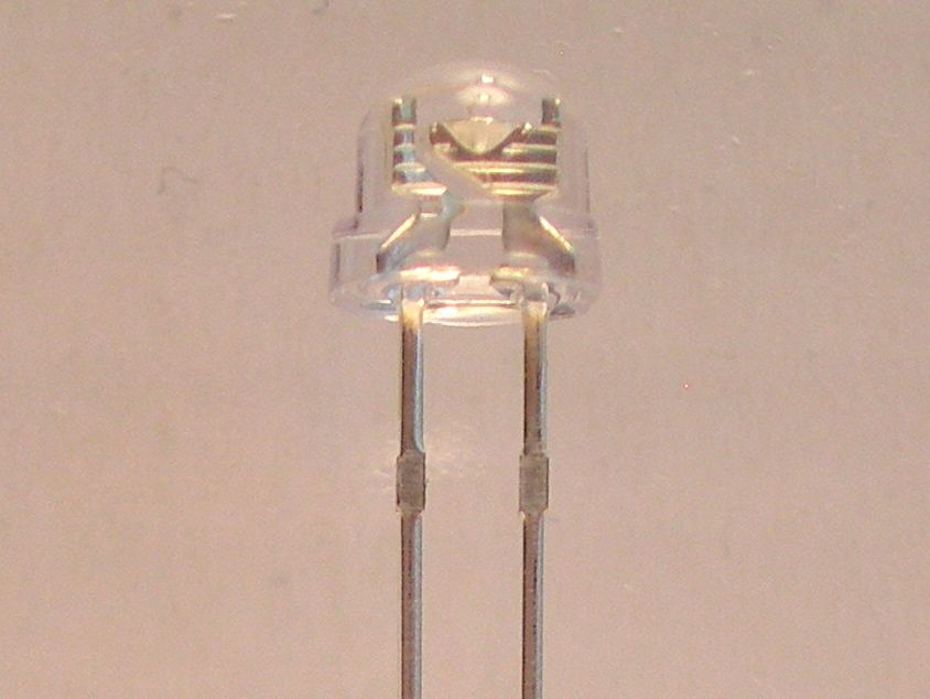 5mm Straw Hat Blue LED with Wide Viewing Angle 5mm Straw Hat Blue LED with Wide Viewing Angle